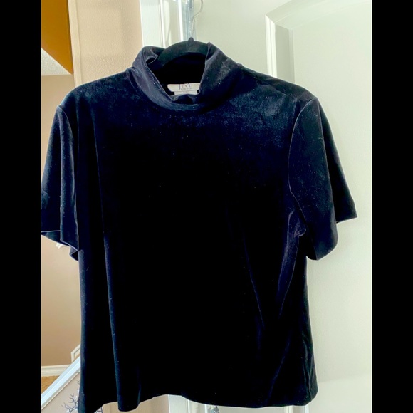 Black velvet feel top - Picture 1 of 2